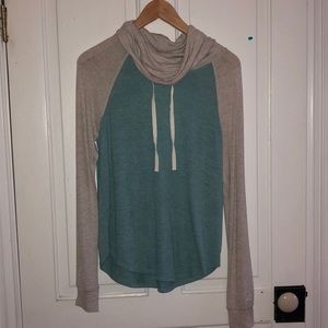 Hollister light sweatshirt